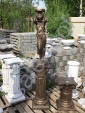 Скульптура бетонная "Девушка подиум" Бронза + Подиум С 126